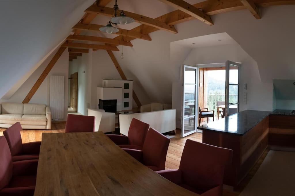 Chalet Südsteiermark: Alpine Luxury with Infinity Pool and Panoramic Views Schwanberg Exterior photo