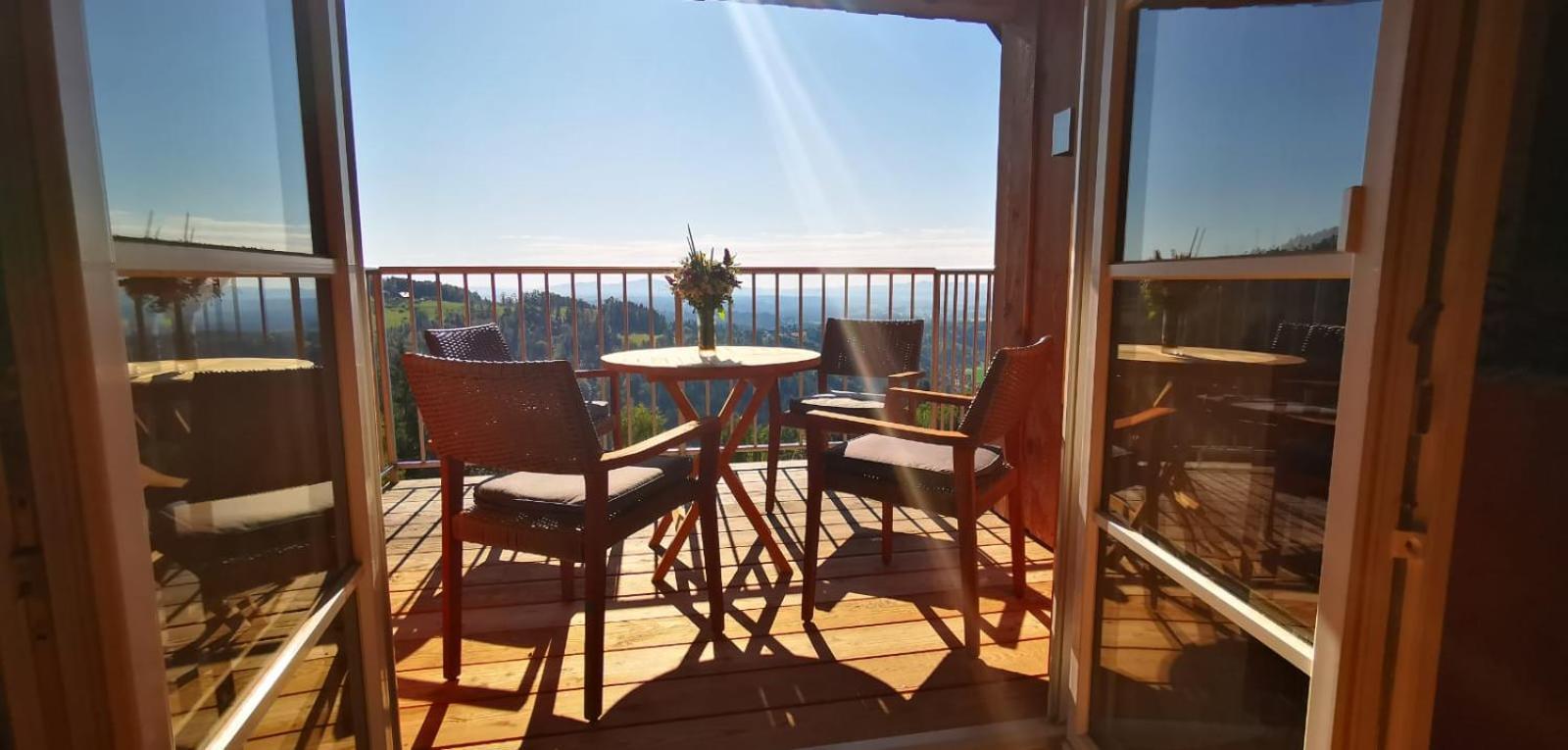 Chalet Südsteiermark: Alpine Luxury with Infinity Pool and Panoramic Views Schwanberg Exterior photo